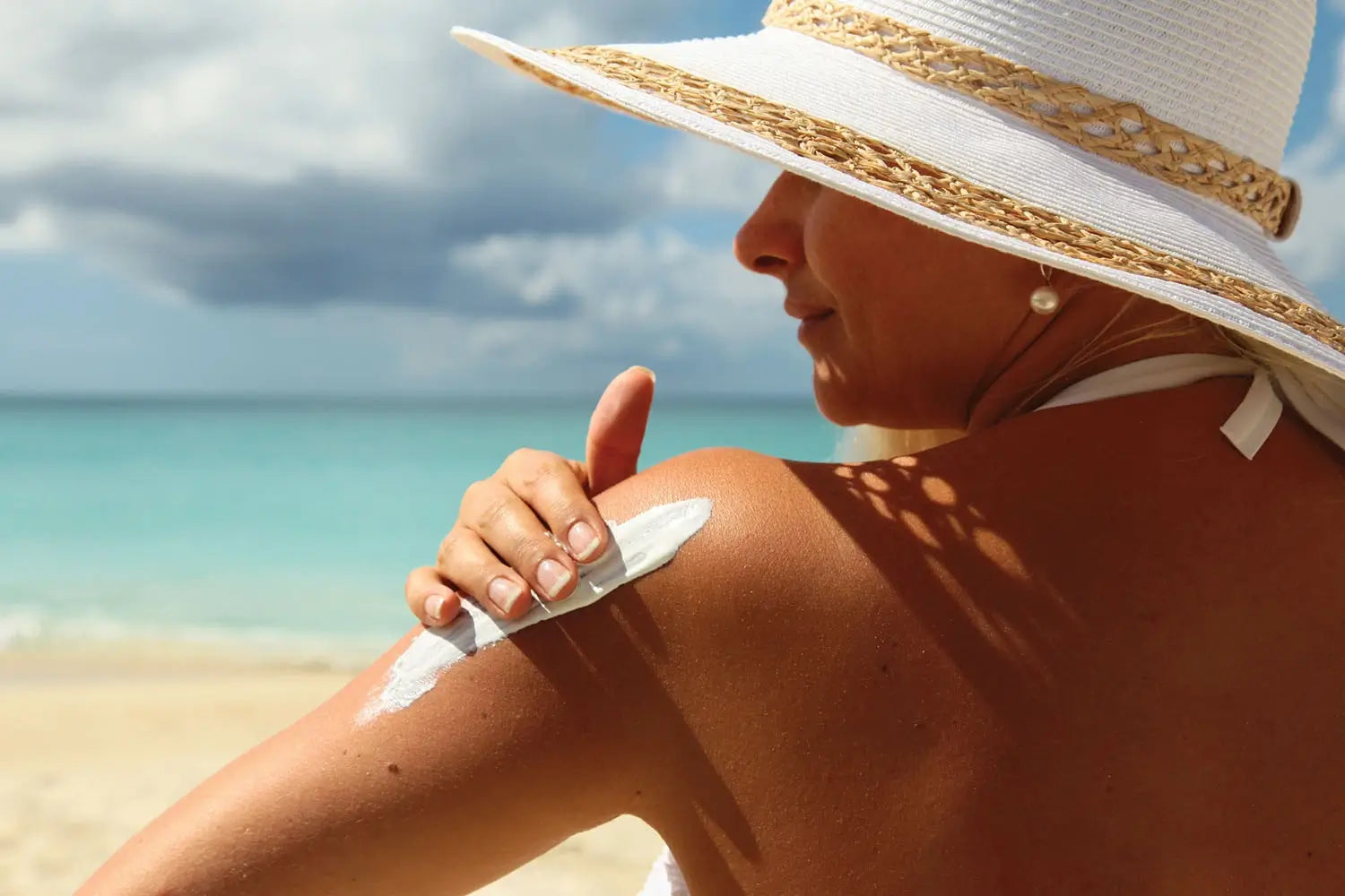 Sunscreen 101: Why SPF Is the Ultimate Anti-Aging Secret