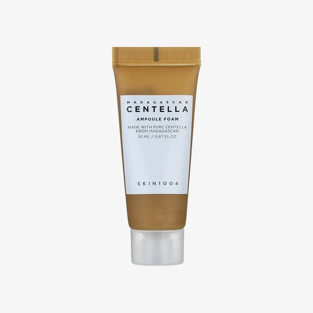 SKIN1004 Madagascar Centella Ampoule Foam Mini – A gentle Korean facial cleanser infused with pure Centella Asiatica extract from Madagascar, soothing and strengthening the skin barrier.